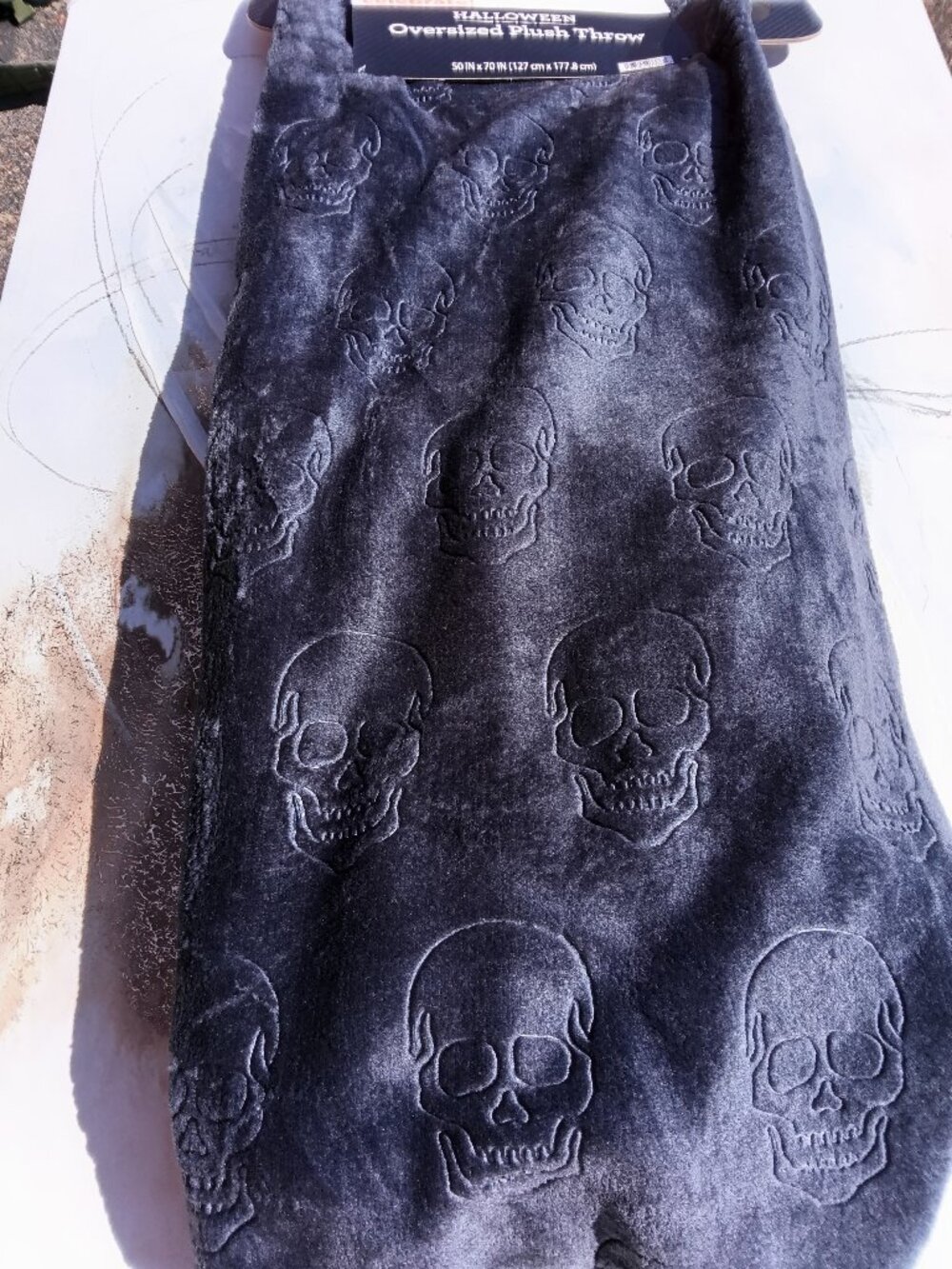 Oversized plush throw
